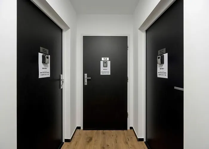 Bright & Modern Kepa Mieszczanska By Renters