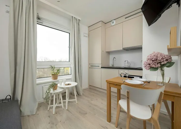 Bright & Modern Kepa Mieszczanska By Renters Wrocław