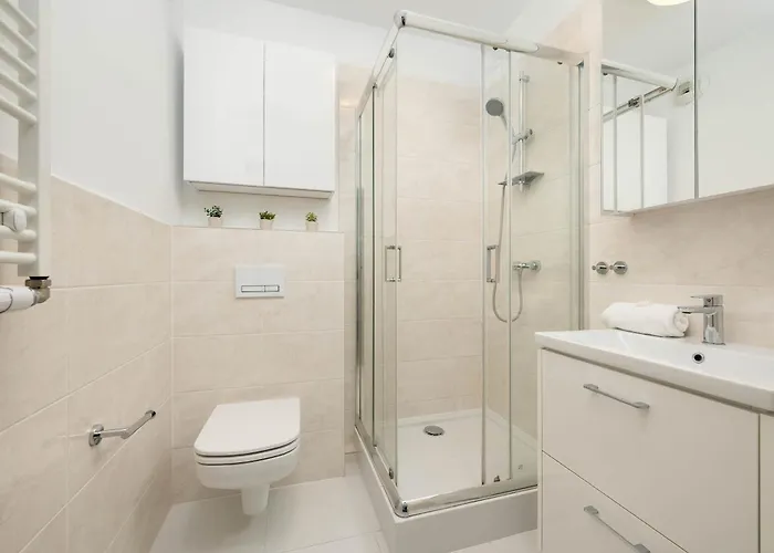 Apartament Bright&modern Kępa Mieszczańska By Renters *