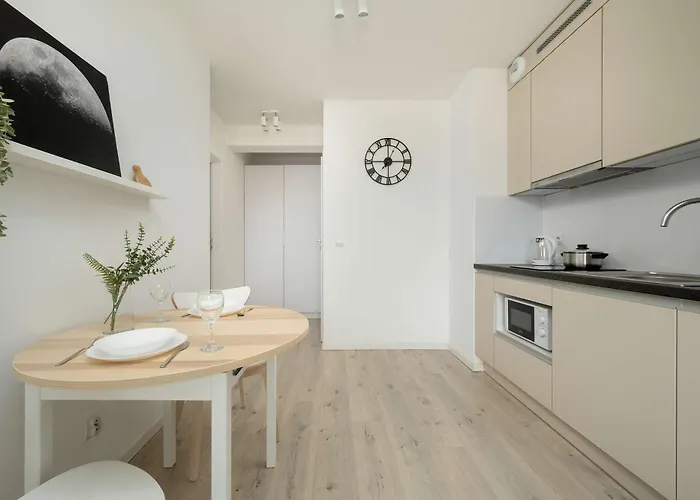 Apartament Bright&modern Kępa Mieszczańska By Renters